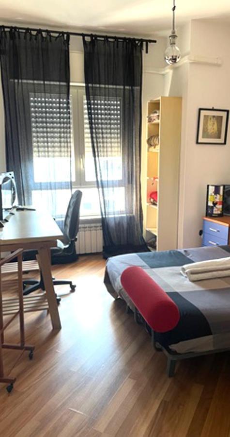 B&B Stanze Lussuose Аверса Екстер'єр фото